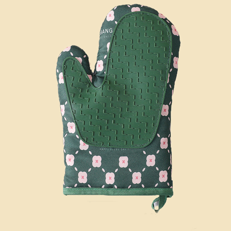 HeatGuard quilted cotton oven mitts — view 3