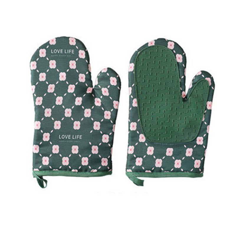 HeatGuard quilted cotton oven mitts — view 16