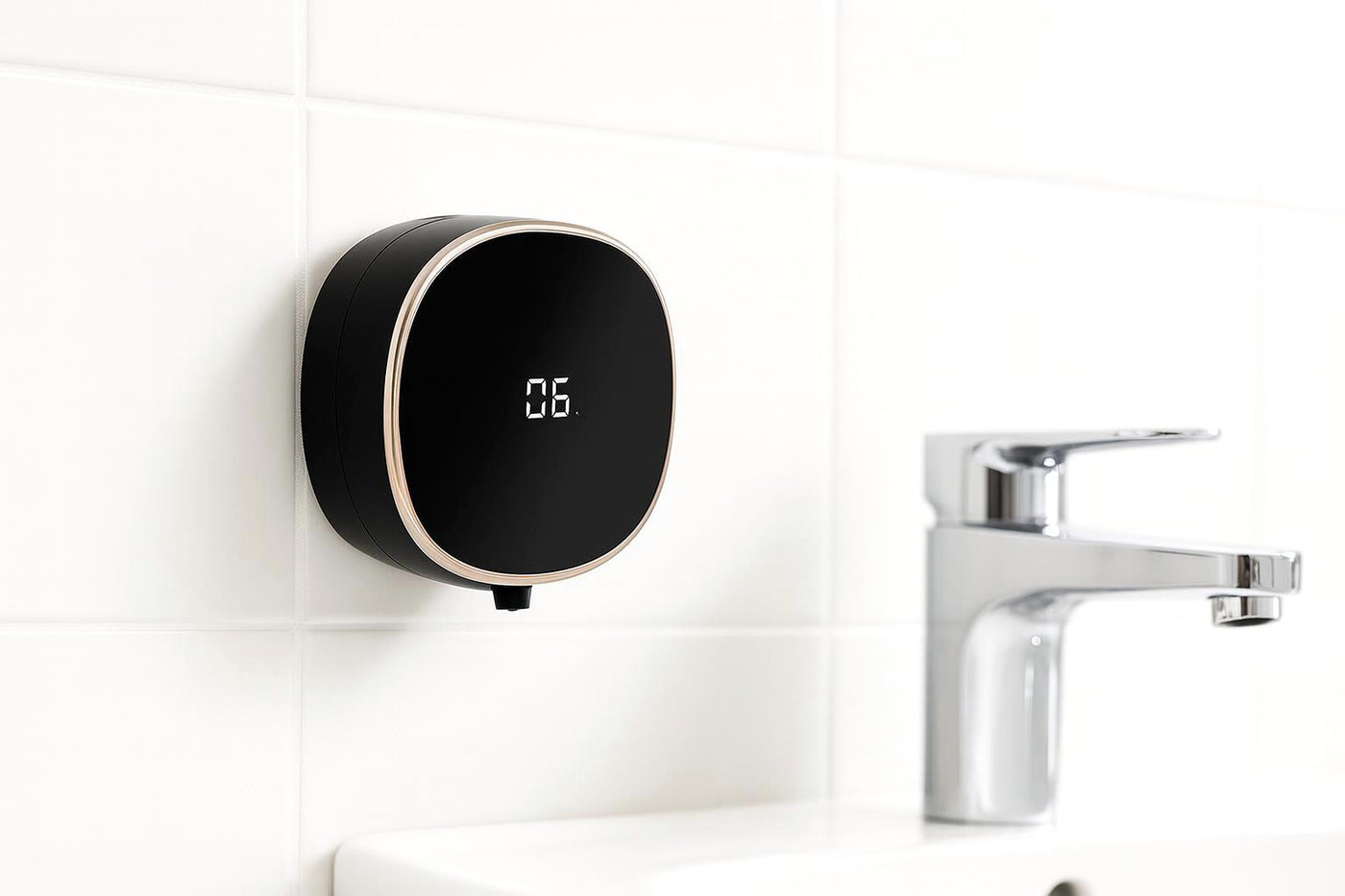 Zunlo enhanced product photograph - PalmSense Touchless Soap Dispenser
